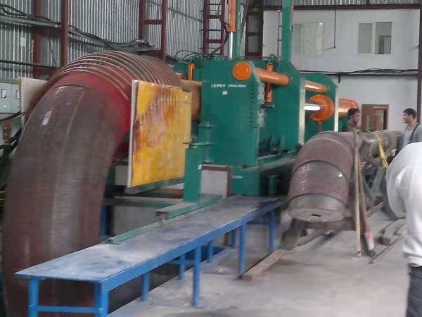 中頻彎頭推制機(jī)